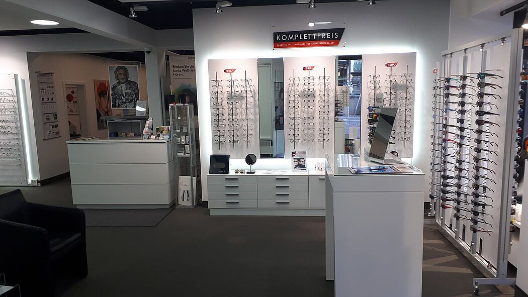 Grimm United Optics Standort Standort Bissingen Innenraum