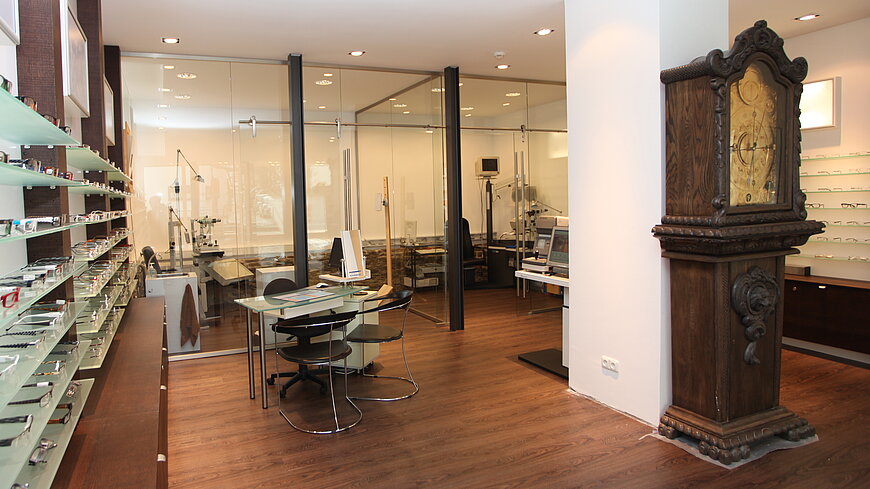 Staehler United Optics Innenraum