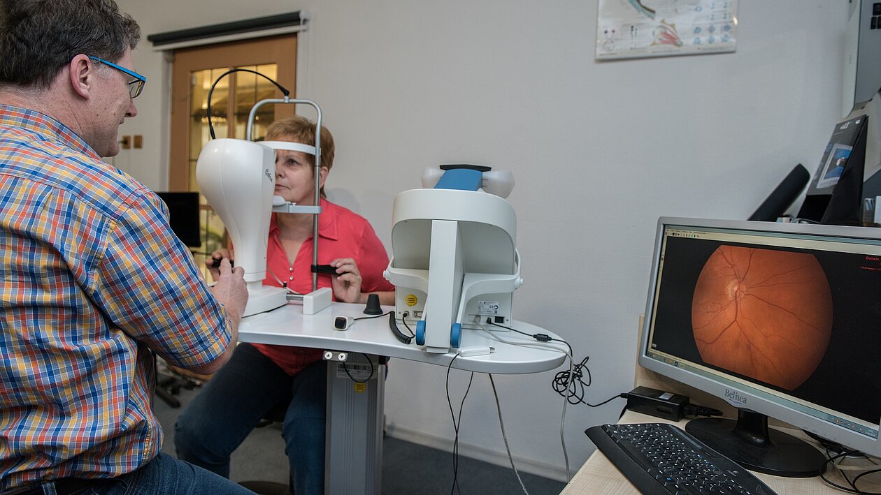 Optik Ott United Optics Augencheck